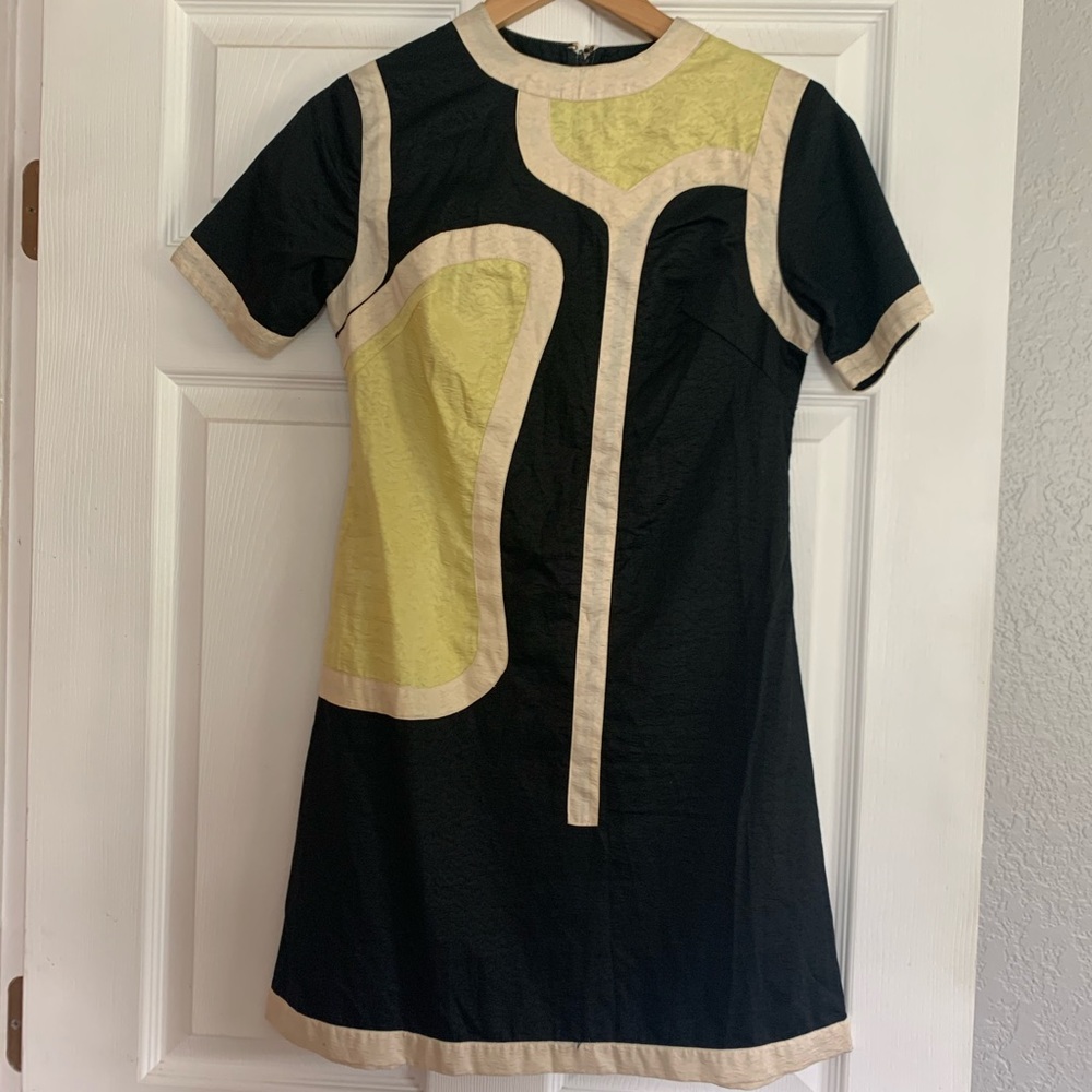 Vintage Mini Dress Size Small Great Conditon